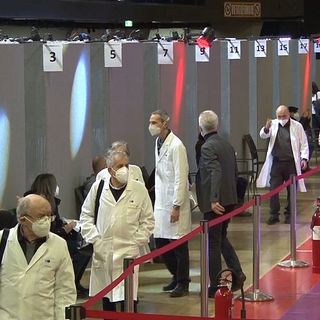 Covid-19, risale l'indice Rt in Italia è 0,95