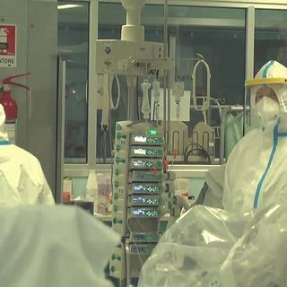 Covid, decessi ai minimi in Italia