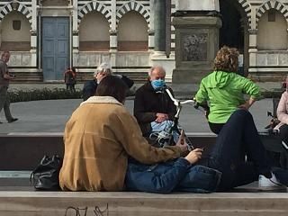 Decreto Covid, ecco chi sono i congiunti