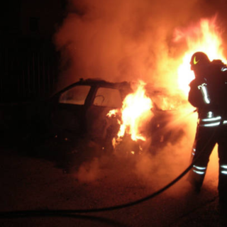 Muore carbonizzato a 42 anni