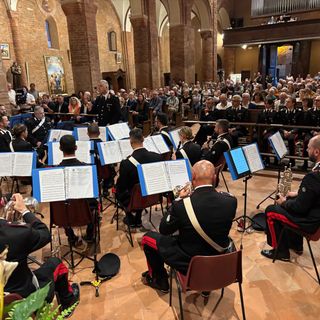 Lomello, le immagini del concerto della Fanfara del 3° Reggimento dei Carabinieri per i 1.000 anni della Basilica di Santa Maria Maggiore