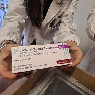 AstraZeneca pronta a cedere le licenze del vaccino