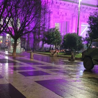 Convalidato l’arresto per rapina a Milano Centrale: magentino finisce in carcere e aggredisce gli agenti