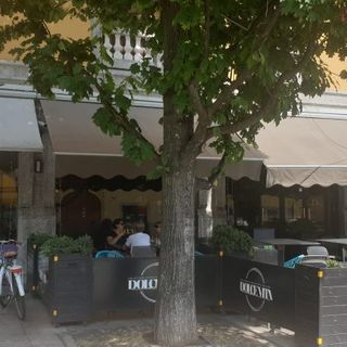 Magenta, rapina al Dolce Vita di piazza Liberazione armato di pistola: arrestato dai Carabinieri grazie alla collaborazione dei cittadini