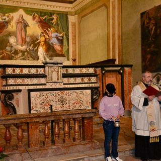 LA FOTONOTIZIA. Mede, inaugurato il nuovo altare maggiore della &quot;Chiesa degli Angeli&quot; dopo il restauro
