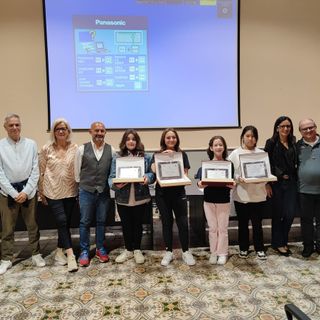 Pieve del Cairo: le immagini della premiazione &quot;Lo scopo è fiorire&quot;, con gli alunni della scuola secondaria di 1° grado