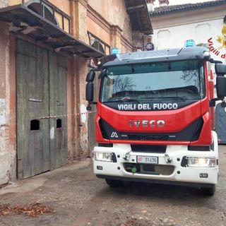 Pavia: i Vigili del fuoco recuperano una salma all'interno di un edificio disabitato