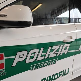 Trecate: botte, insulti e minacce all'amica, arrestato un 56enne