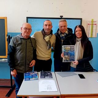 Nella foto da sinistra, i docenti Baldacchino e Sacchetti, Francesco Sturla e la Dottoressa Monica Necchi.