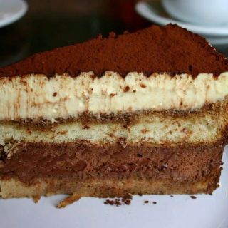 Milano, ragazza morta per tiramisù: c’era mascarpone nel prodotto