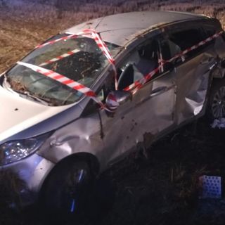 Castelnovetto: perde il controllo dell'auto e finisce in un campo, soccorsa donna 76enne