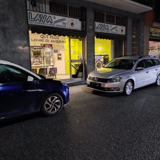A Cerano una spaccata in lavanderia degna dei film di Totò….
