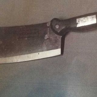 Abbiategrasso: colpisce la moglie con una mannaia da cucina, 67enne arrestato dai carabinieri