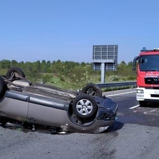 Incidente sul raccordo autostradale Pavia-Bereguardo, le immagini dei soccorsi
