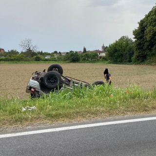 (L'incidente avvenuto sulla provinciale 211 della Lomellina)