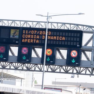 Inaugurata oggi la quarta corsia dinamica sull'Autostrada A4: «Rendiamo più scorrevole uno dei nodi più difficili della circolazione attorno a Milano»