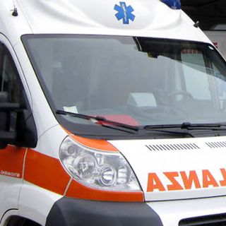 Vigevano: incidente in viale dei Mille, soccorso un uomo di 32 anni