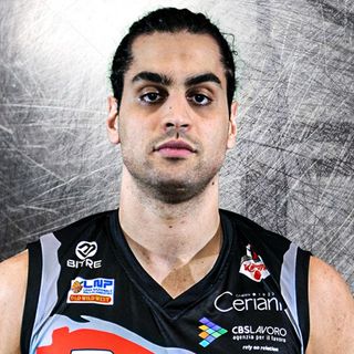 «Sebastiano Bianchi tornerà ad allenarsi con i suoi compagni martedì»: l'annuncio più bello dal Legnano Basket Knights