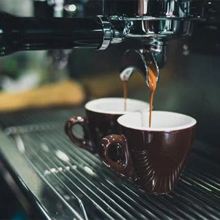 Trasporti: l’1 e il 2 novembre caffè gratuito di notte nelle Aree di Servizio di Milano Serravalle