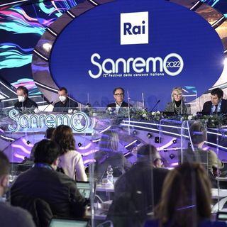 Amadeus presenta Sanremo 2022: &quot;Non vedo l'ora di iniziare questa mia terza avventura, mi auguro sia il Festival della gioia&quot;