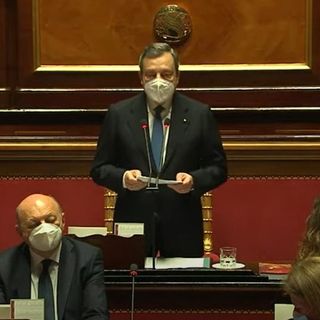 Draghi: «Sui vaccini alcune regioni trascurano anziani in favore di altri gruppi. Dopo Pasqua riaprire scuole primarie e dell'infanzia anche in zona rossa»