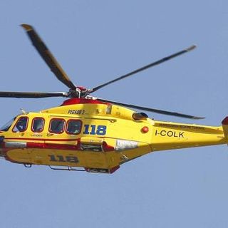 Ancora una tragedia della strada nel Comasco: donna muore investita a Rovello Porro