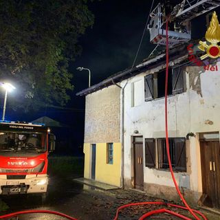Verrua Po: incendio in appartamento, gravi danni allo stabile