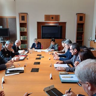 Pavia, vertice in prefettura: intensificati i controlli sulla movida in città, allo studio iniziative di inclusione sociale per i giovani