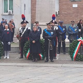 Pavia: celebrata la giornata dell'Unità Nazionale delle Forze Armate, le immagini