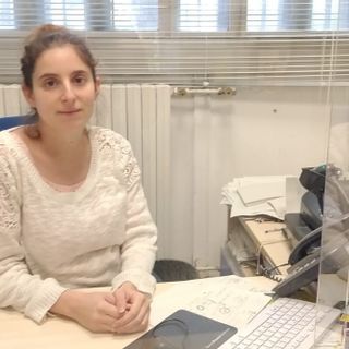 Assunta alle Poste al quinto mese di gravidanza. Dal Varesotto una bella storia di inclusione