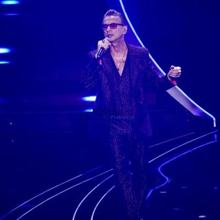 73° Festival di Sanremo: i Depeche Mode infiammano il palco dell'Ariston con Personal Jesus