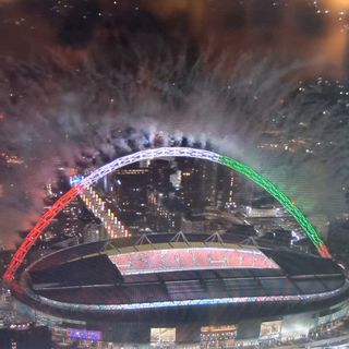 Dopo 53 anni l’Italia è campione d’Europa. Esplode la festa di un popolo