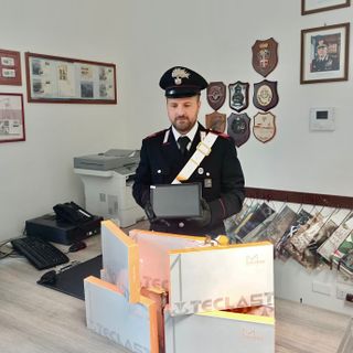 Landriano: sorpreso a rubare 8 tablet in una logistica, arrestato magazziniere