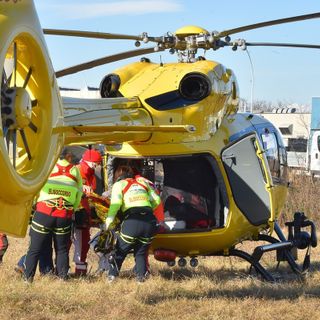 Vittuone: malore alla guida, automobilista finisce fuori strada. Elitrasportato al San Carlo in codice giallo