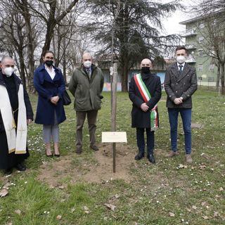 Commemorate le 55 vittime della pandemia a Mede