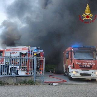 L'incendio alla Ilga Gomma di Vigevano