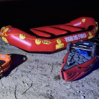 Pavese: paura per un canoista in difficoltà, salvato dai Vigili del fuoco