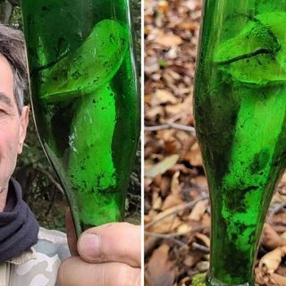 Messaggio nella bottiglia? No, è un fungo. La curiosa scoperta sui monti della Liguria