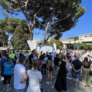 Whirlpool apre le porte del suo stabilimento alle famiglie dei lavoratori