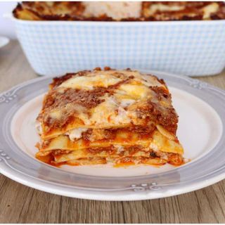 Lasagna sospesa, a Milano e Pavia, il 31 dicembre