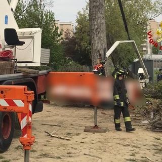 Morti sul lavoro a Opera. La Uil: «Una cabina di regia regionale per affrontare l'emergenza»