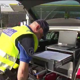 A 142 km/h sull'autostrada del Canton Ticino: denunciato un automobilista Pavese