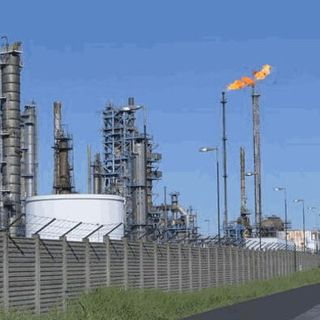 Open Day coi dipendenti per i 70 anni già compiuti della raffineria Sarpom di Trecate