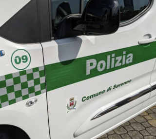 Saronno, bimba di due anni investita da un'auto mentre cammina con la mamma in dolce attesa