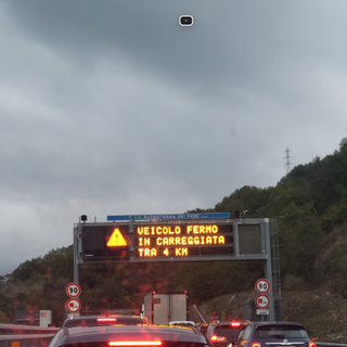 Rientro da incubo per il ponte di Ognissanti dalla Liguria. Lunghe code sia sulla A7 che sulla A26