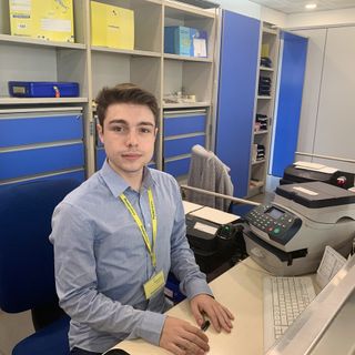 Poste Italiane: a Voghera lo sportellista più giovane della provincia di Pavia