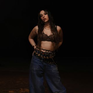 Musica, la vigevanese Sarah Toscano annuncia il nuovo singolo "Taki"