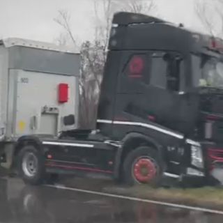 Ozzero: incidente sulla statale 494, lunghe code e traffico in tilt per alcune ore