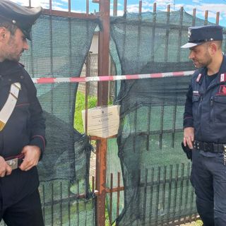 Valle: deposito incontrollato di rifiuti (anche speciali), sequestrata un'area di 1.400 metri quadrati