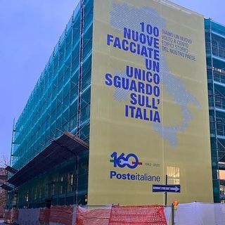 Poste Italiane: “Cento Facciate” riveste anche il palazzo di Pavia